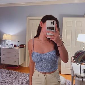 Princess Polly Blue floral tank